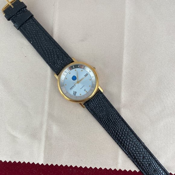 Vintage AMERICA Perry Ellis Moon Phase Watch Roman Numerals Date - Picture 5 of 8